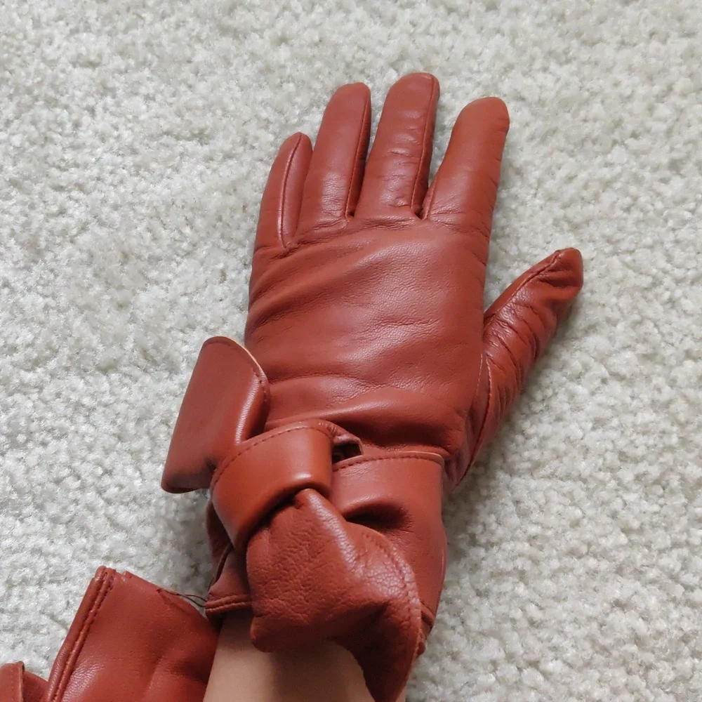 New!Banana Republic Classic Chestnut Goat Leather Bow Gloves Retro Cottage Core